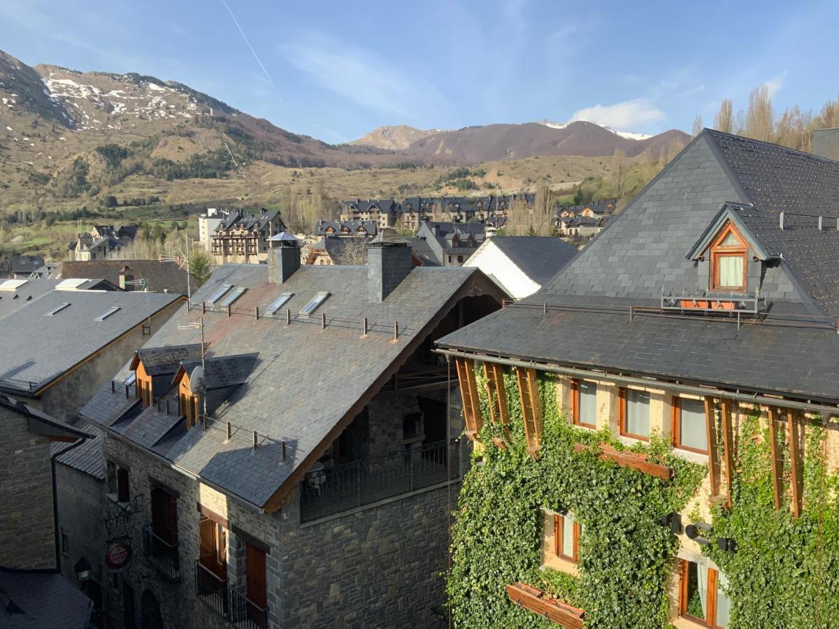 Esplendido Atico En Sallent Con Vistas Sallent de Gállego Екстериор снимка
