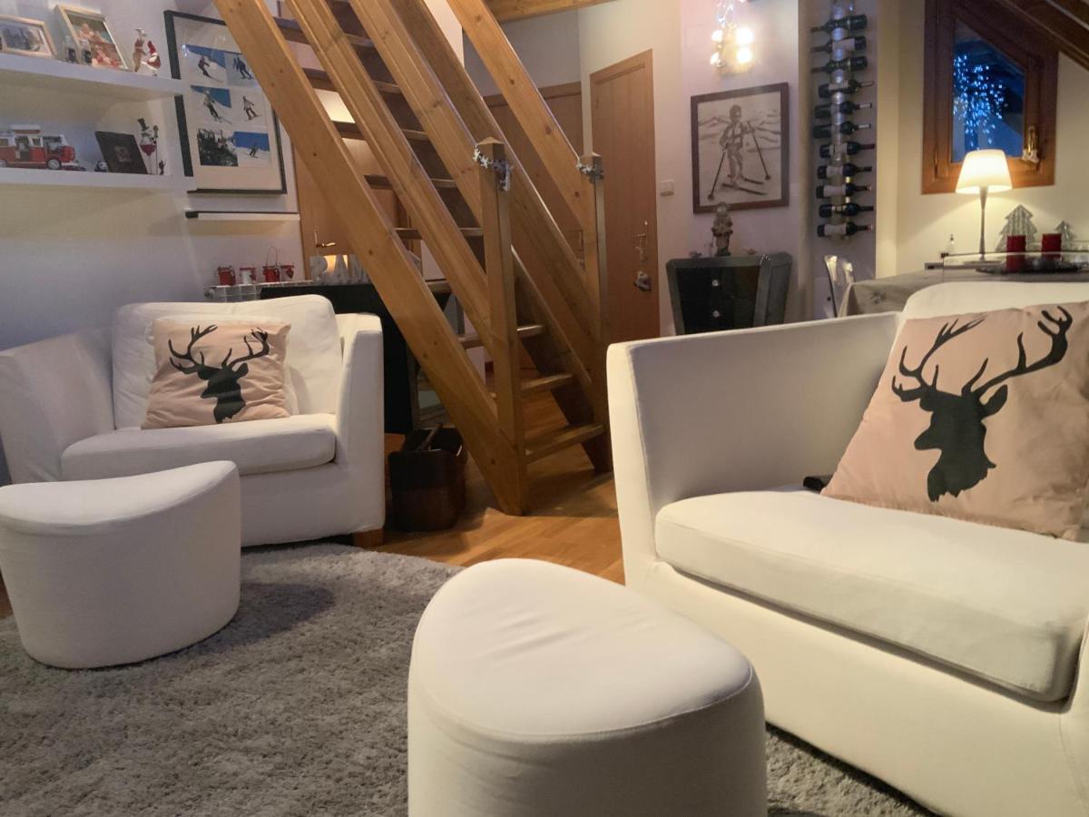 Esplendido Atico En Sallent Con Vistas Sallent de Gállego Екстериор снимка