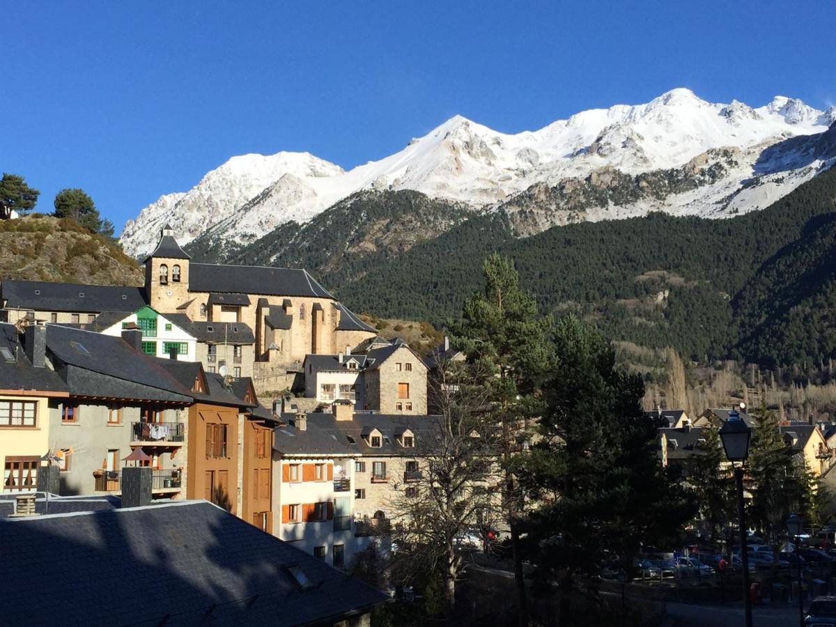 Esplendido Atico En Sallent Con Vistas Sallent de Gállego Екстериор снимка
